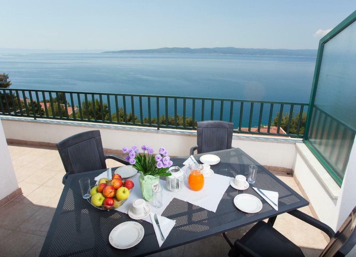 Apartments Jadranko Brela Εξωτερικό φωτογραφία